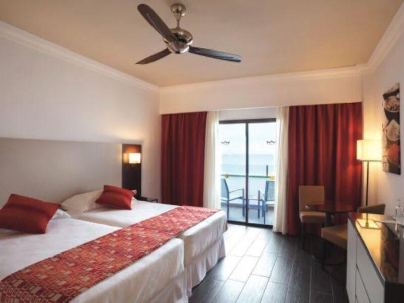 Hotel Riu Monica - Adults Only نيرخا المظهر الخارجي الصورة