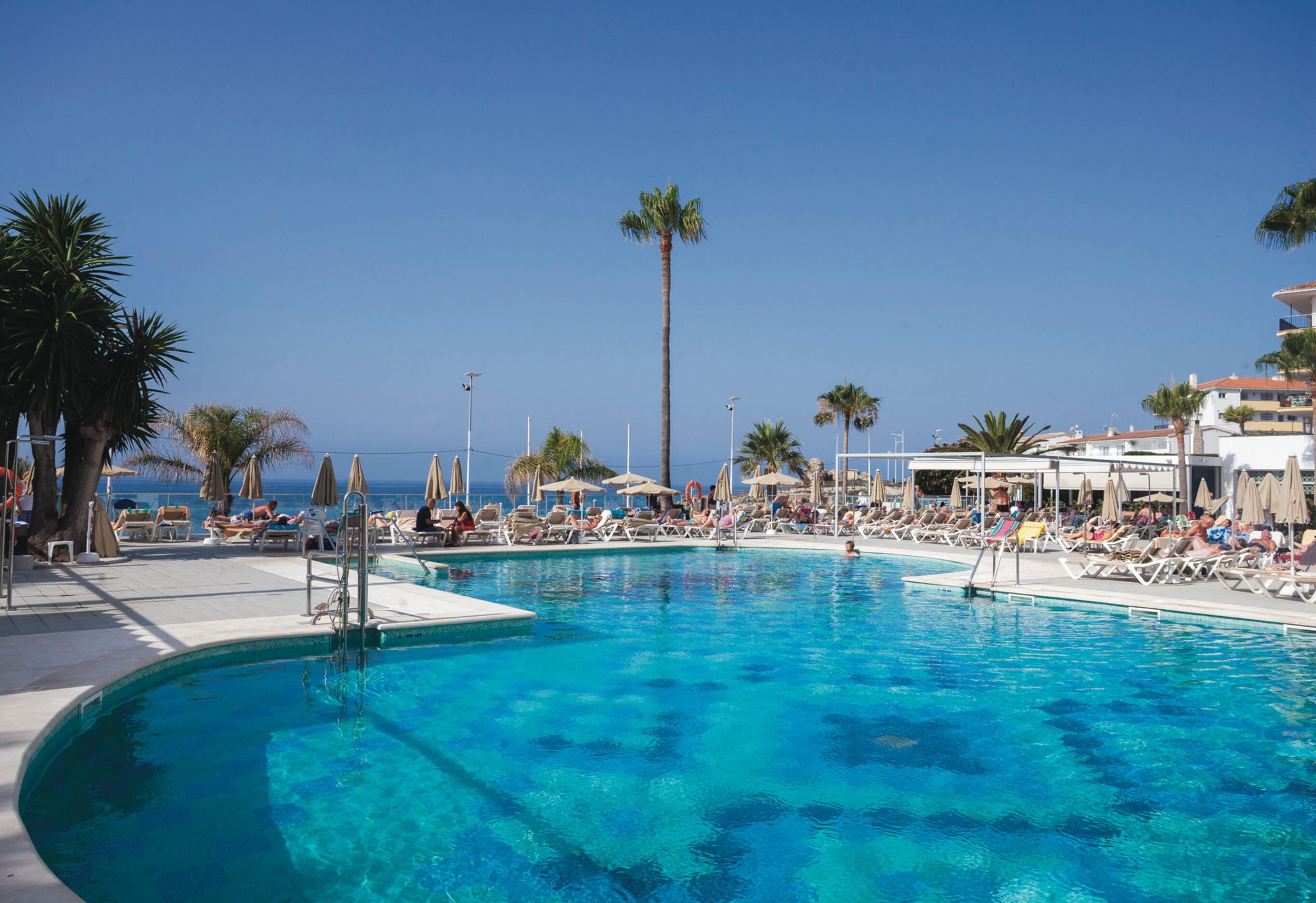 Hotel Riu Monica - Adults Only نيرخا المظهر الخارجي الصورة