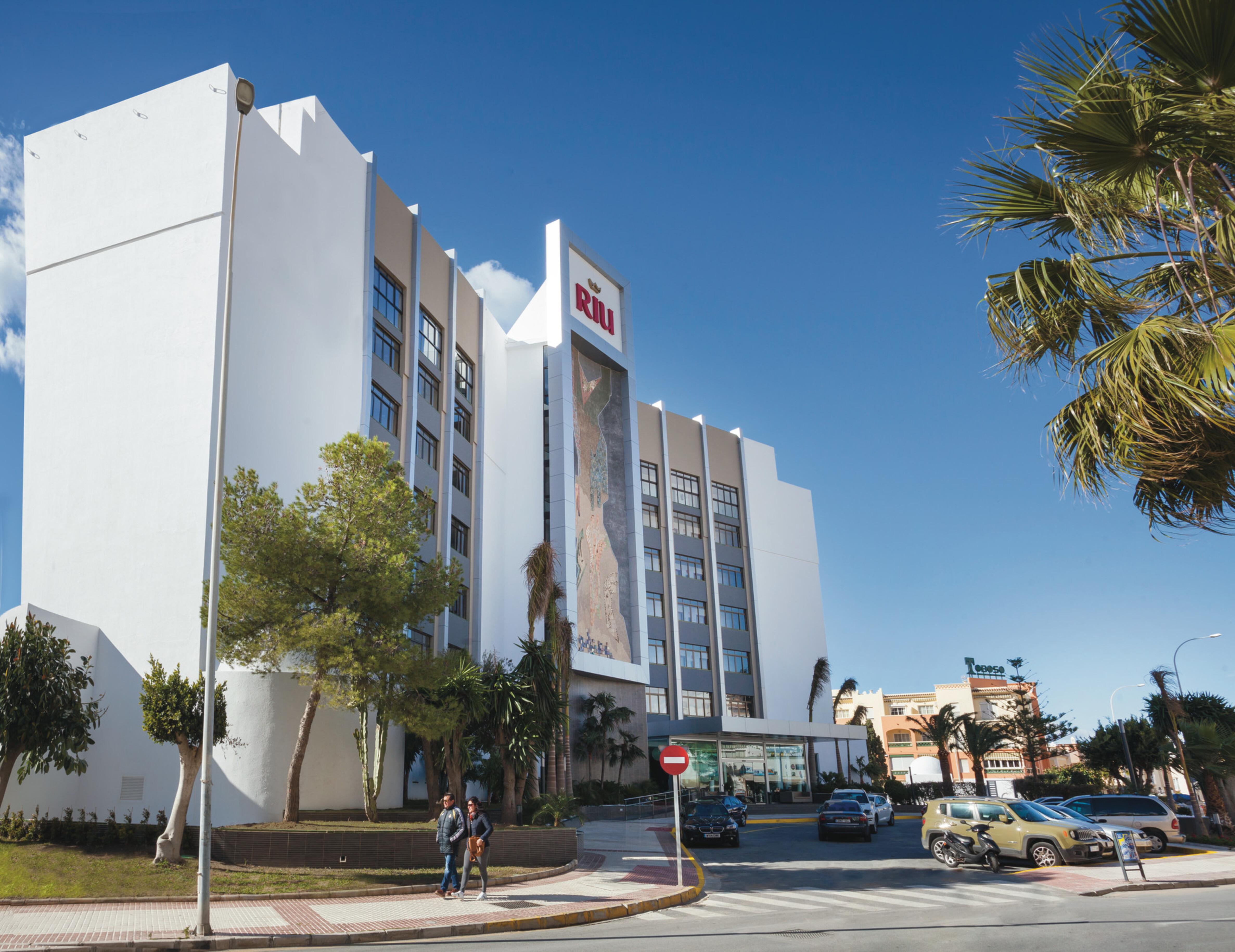 Hotel Riu Monica - Adults Only نيرخا المظهر الخارجي الصورة