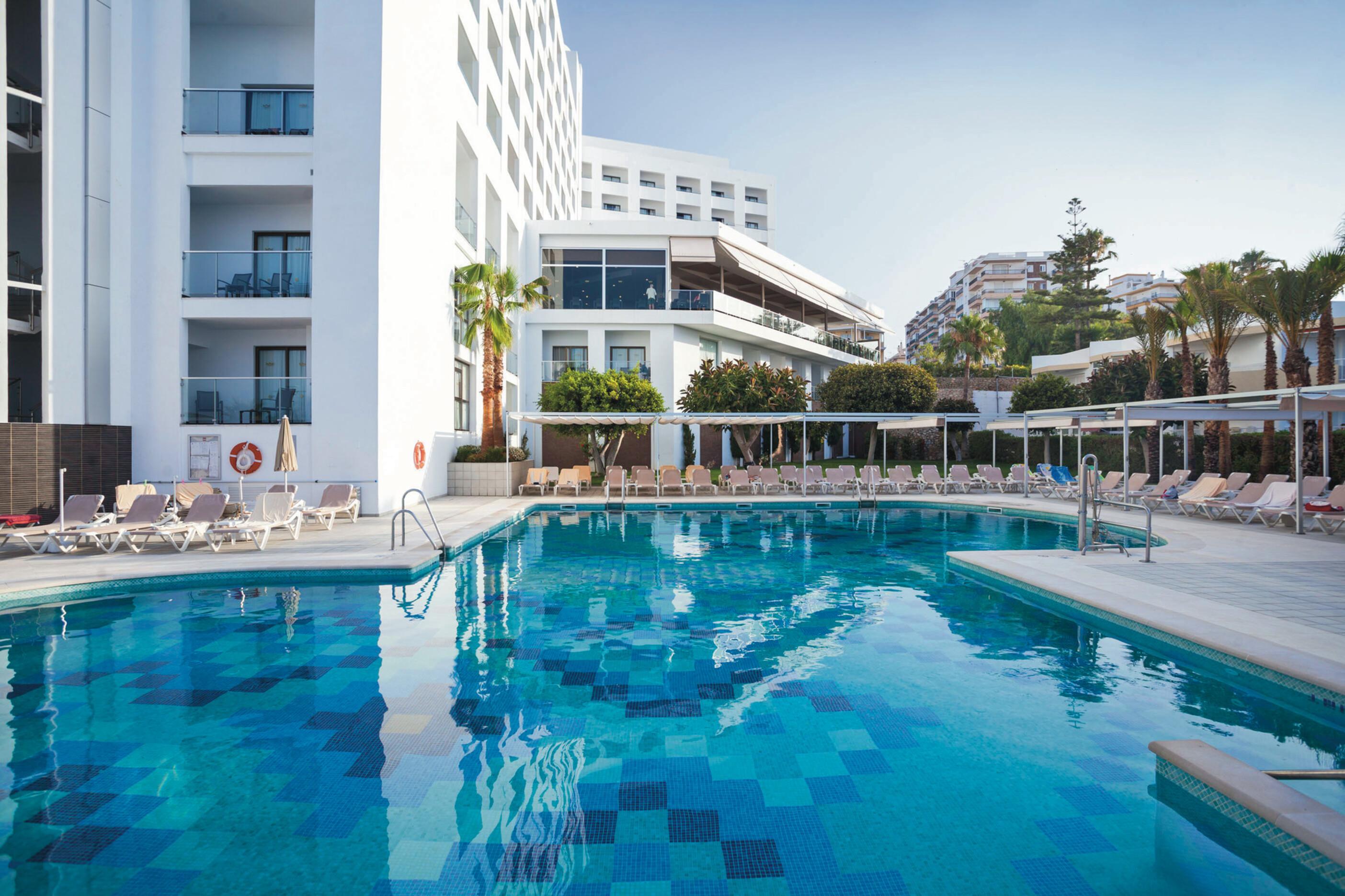 Hotel Riu Monica - Adults Only نيرخا المظهر الخارجي الصورة