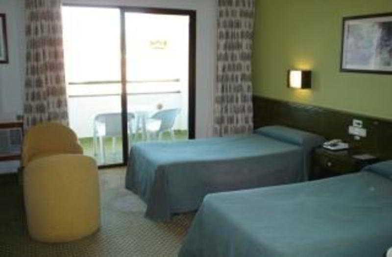 Hotel Riu Monica - Adults Only نيرخا المظهر الخارجي الصورة
